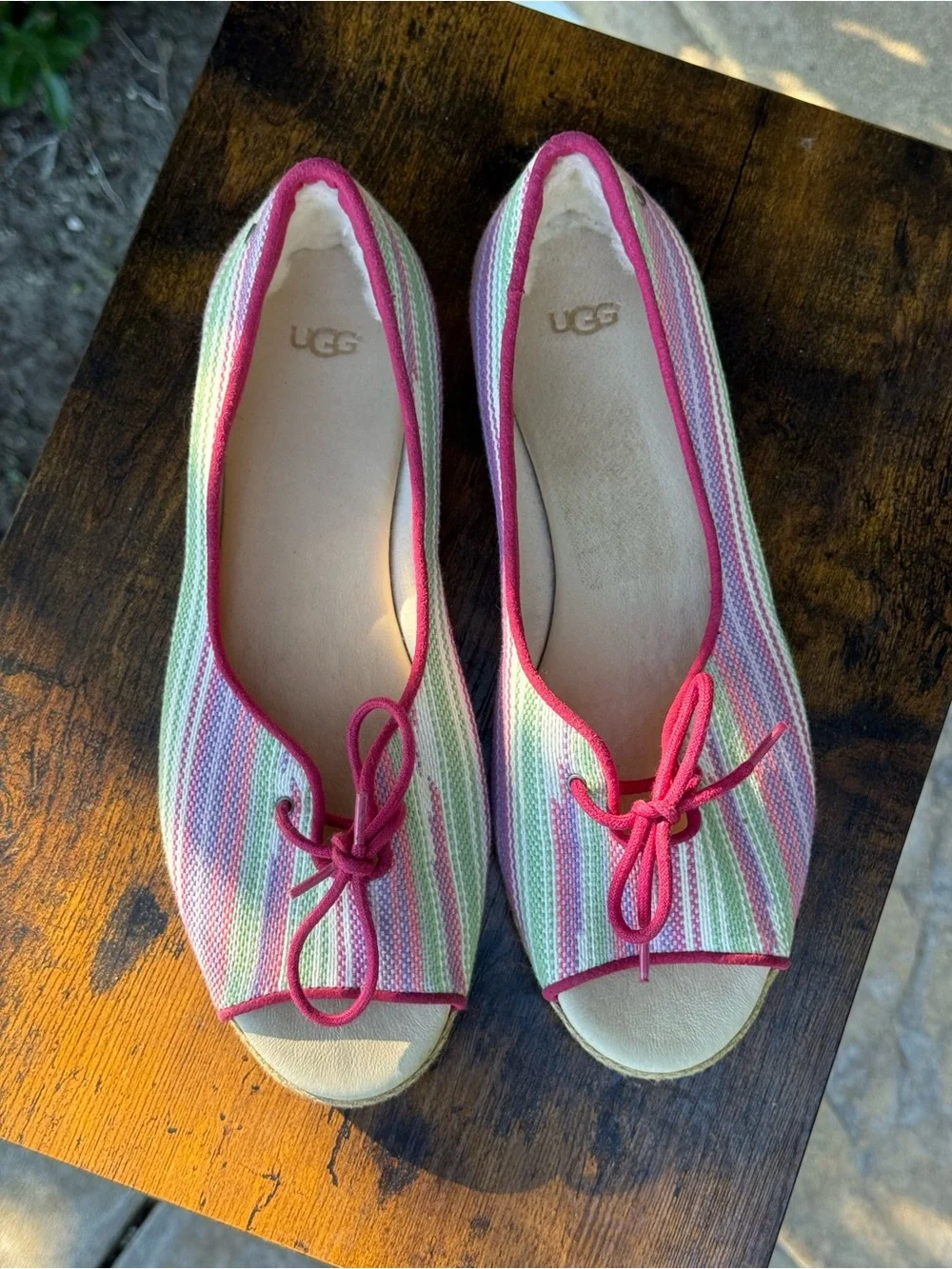 UGG Marleigh Serape Espadrille Flats Pink Multi Stripe Peep Toe Size 10